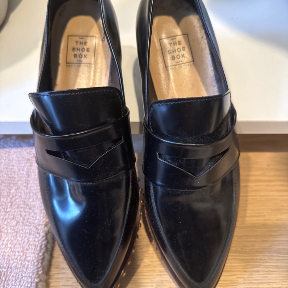 loafers - Picture 4 of 4